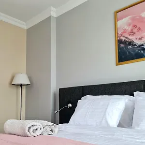 Budget Tourist Homestay Arnavutkoy